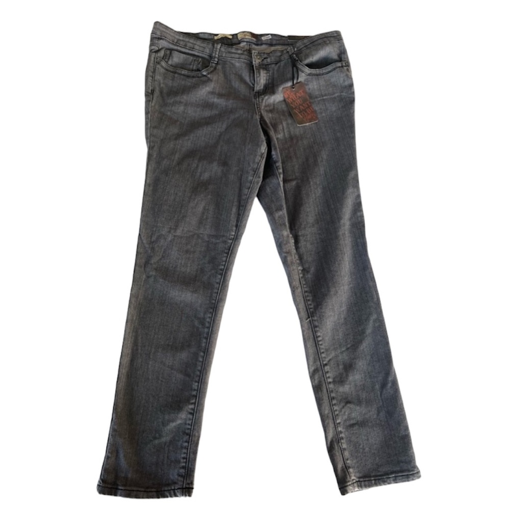 NWT 2/$15!! high quality plus sized stretch jeans